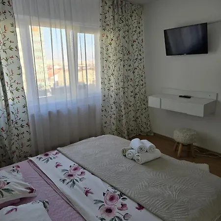 Apartament Ultracentral 3 Camere Bucharest Exterior photo